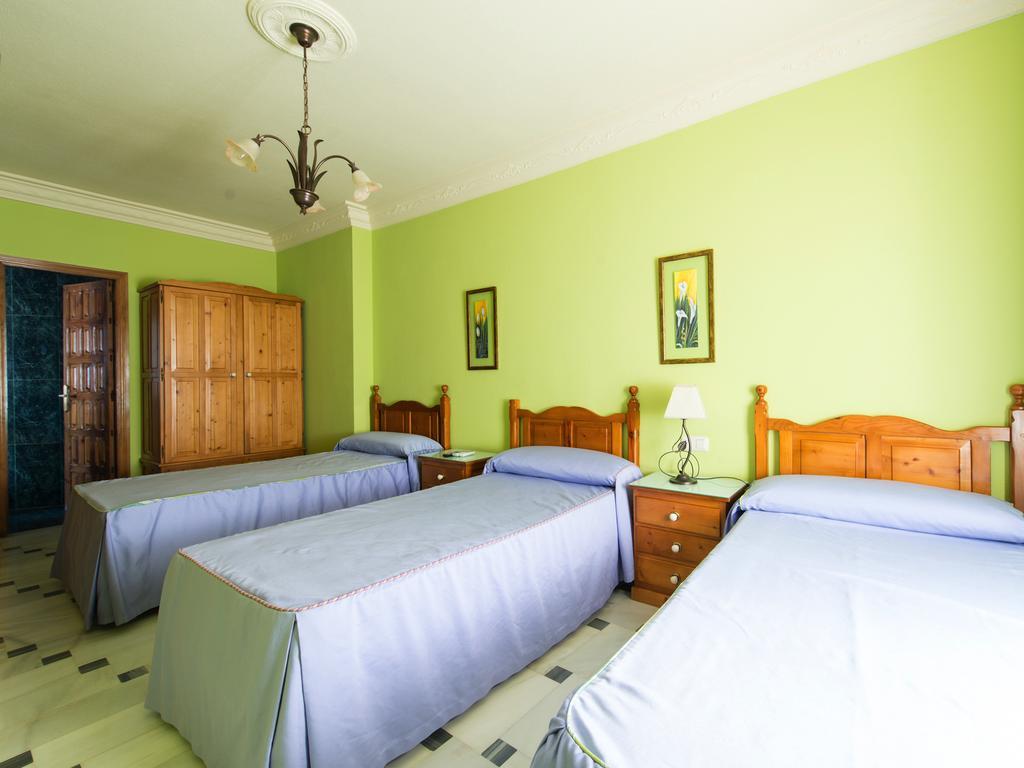 Hostal San Francisco Granja de Torrehermosa Ruang foto